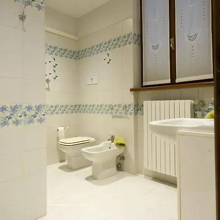 Del Ducato Bed & Breakfast CastellʼArquato